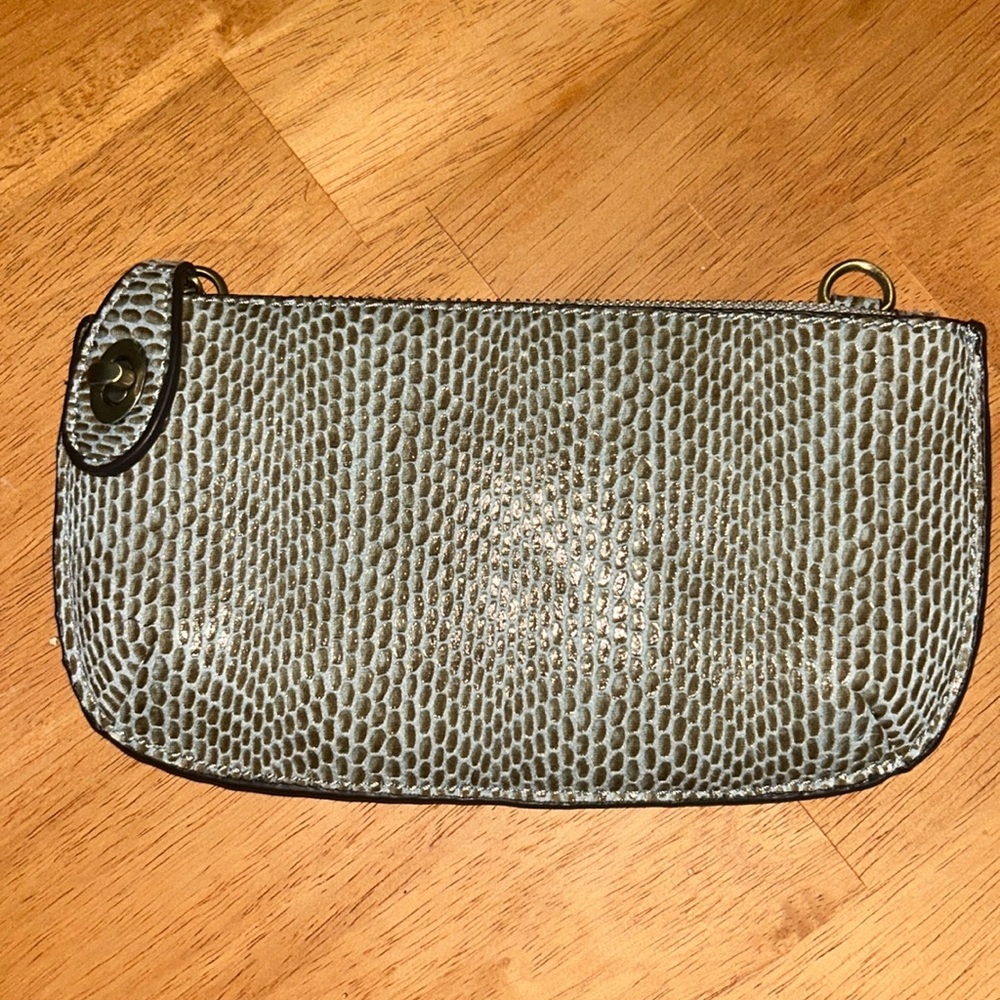 No Brand Snake Print Clutch